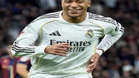 “农民篮球赛球员身份成疑，人民日报记者追踪报道调查真相”